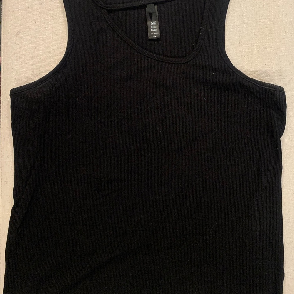 SKIMS Black Tank Top